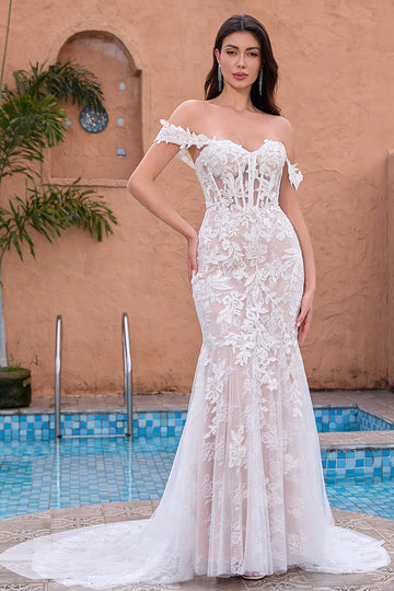 Vestido de novia de sirena blanca con hombros descubiertos con encaje de apliques